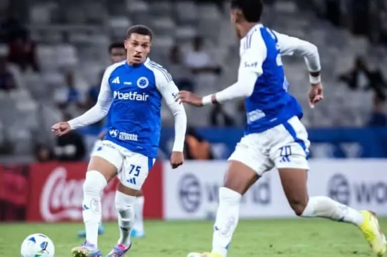 Rodriguinho pelo Cruzeiro