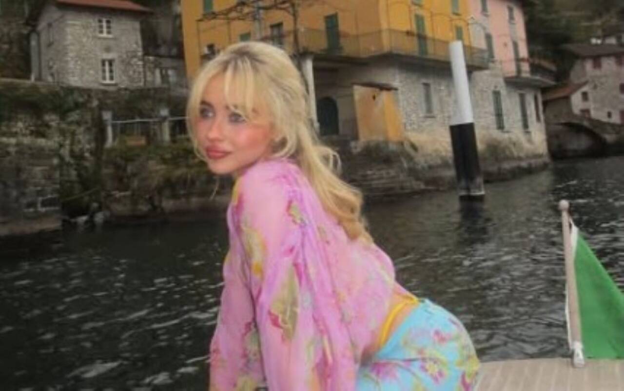 Sabrina Carpenter surpreende ao revisitar suas raízes roqueiras com cover de Guns N’ Roses