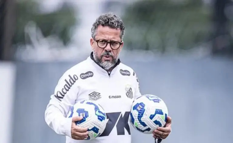 Técnico Cleber Xavier