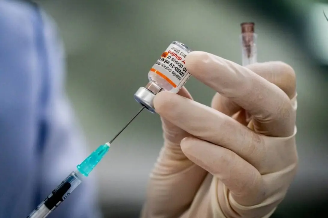 Anvisa aprova testes clínicos da primeira vacina brasileira de RNA contra covid-19 da Fiocruz