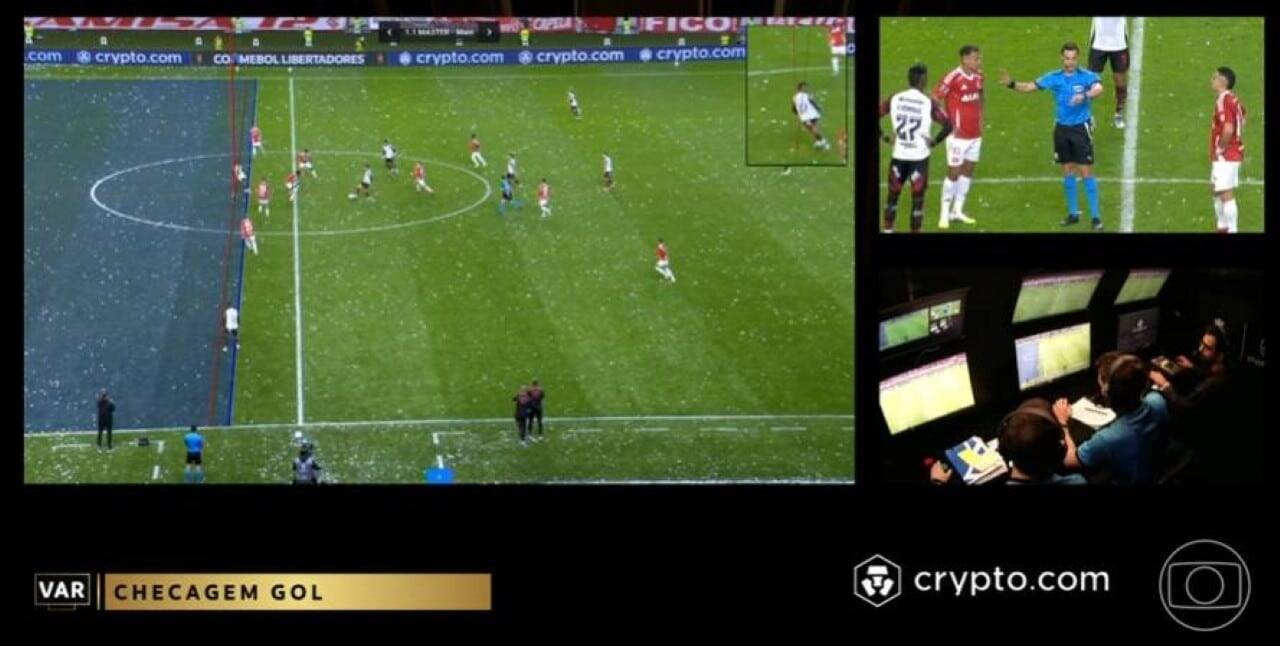 Segundo impedido! VAR frustra Bruno Henrique após drible em Rochet no Beira-Rio em Internacional x Flamengo