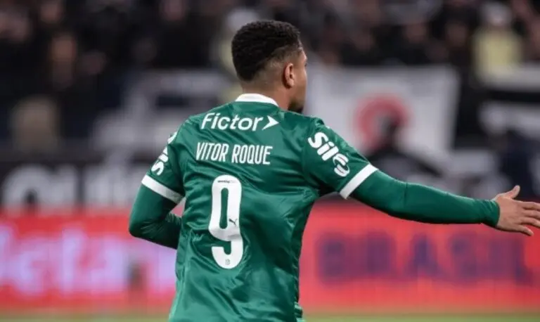Vitor Roque Palmeiras