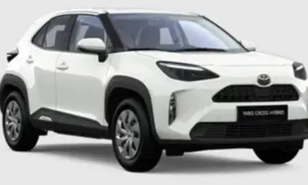 Yaris Cross hybrid branco