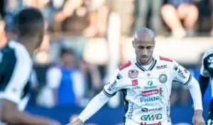 Operário-PR abre placar com gol relâmpago aos 54 segundos do primeiro tempo contra Coritiba pelo Brasileirão
