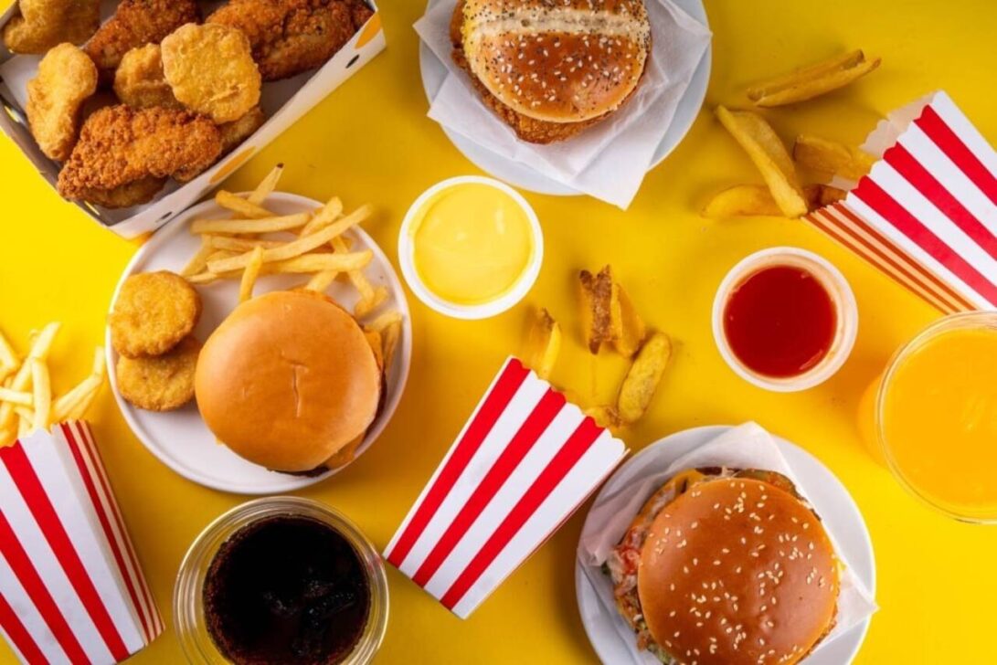 Alimentos processados, lances, comida
