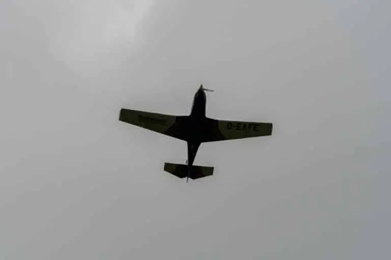 avião Mooney M-20
