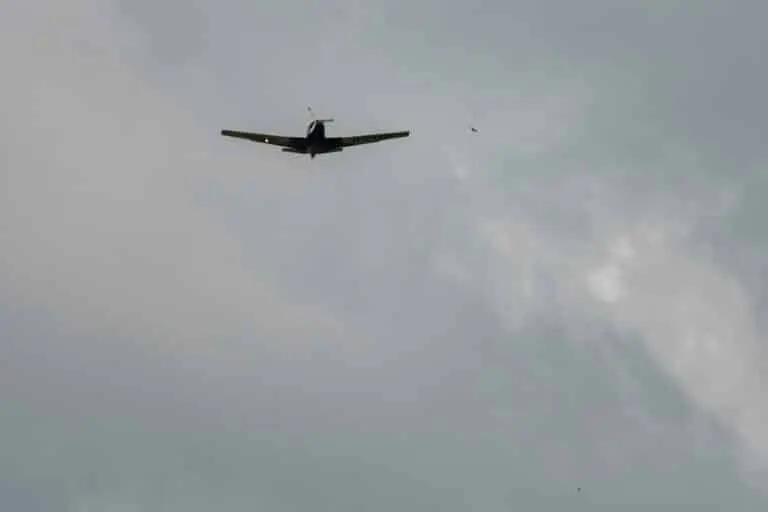 avião Mooney M-20