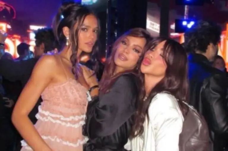 bruna Marquezine e Anitta