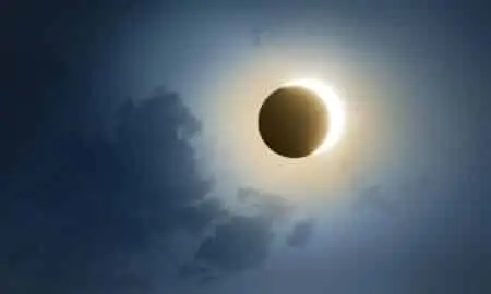 Eclipse solar total
