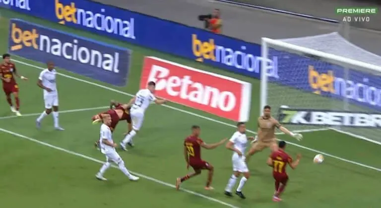 gol do Thiago Bahia