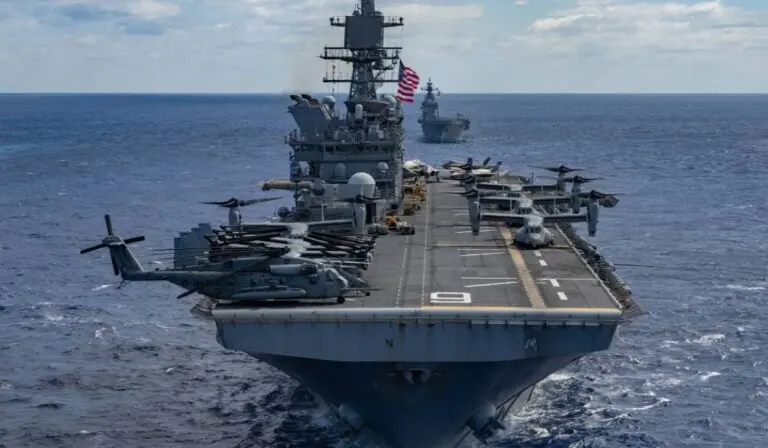 navios de Guerra EUA