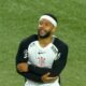 quase gol depay