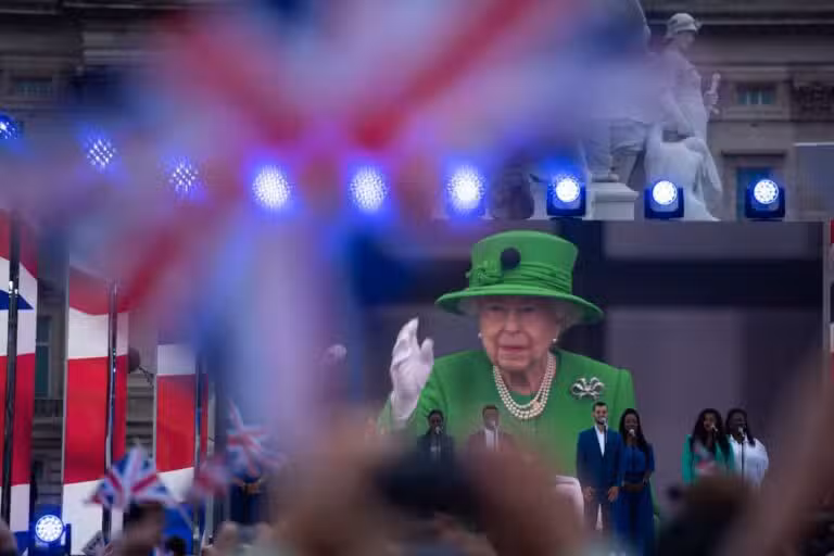 rainha elizabeth