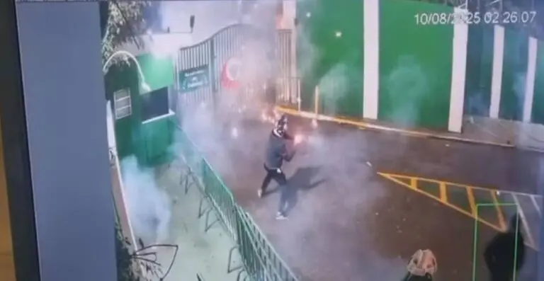 torcedor é preso