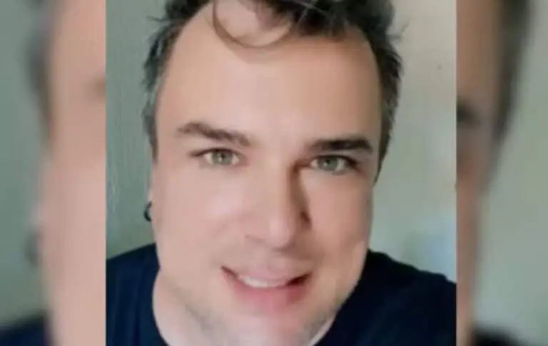 Américo D’tulio Oliveira de Carvalho, conhecido como Bill da dupla com Billy,