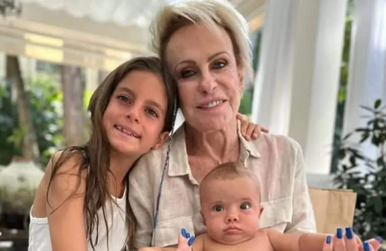 Ana Maria Braga e sua netas