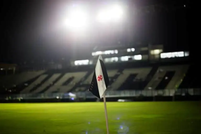 Bandeira do Vasco em São Januário