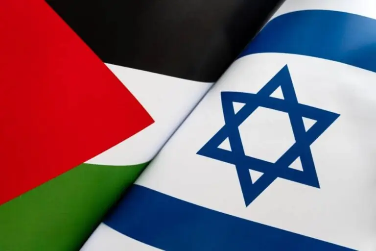 Bandeiras da Palestina e Israel