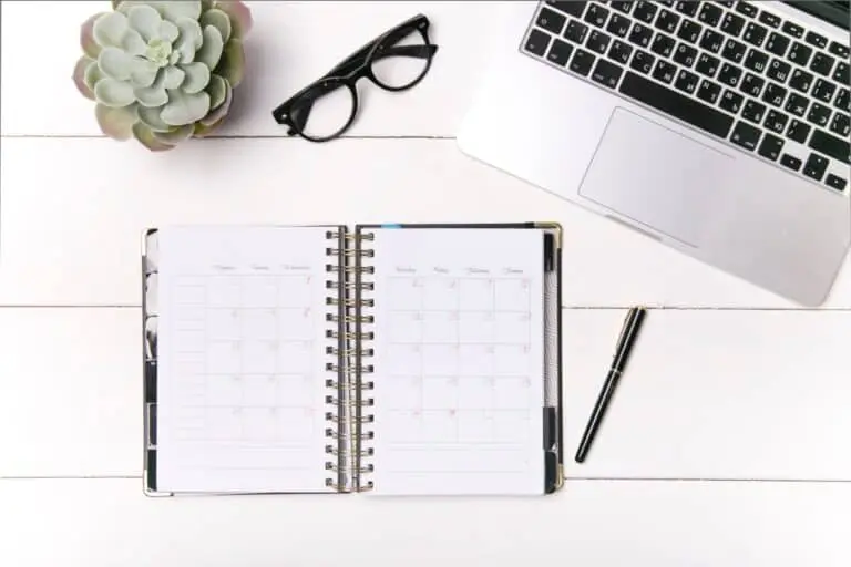 Calendário, feriados, agenda