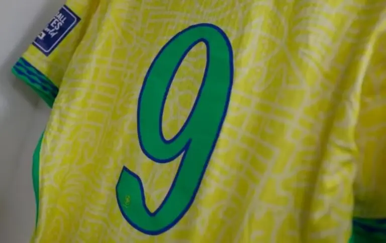 Camisa 9