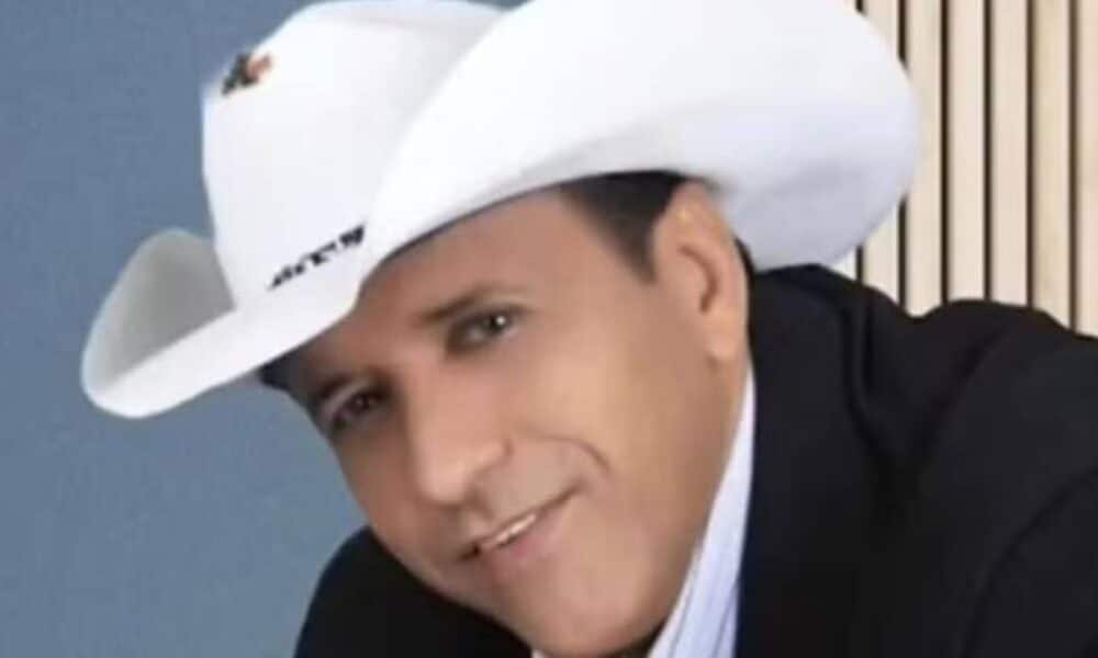 Morte de Carlinhos Novaes, voz icônica do gospel nos anos 90, choca comunidade evangélica baiana aos 65 anos