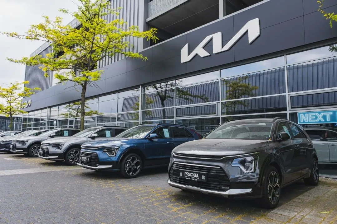 Concessionária Kia, Kia cars