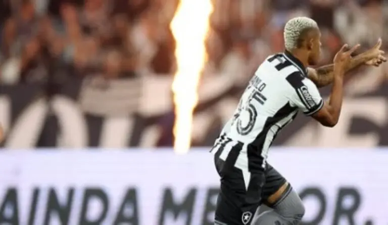 Danilo Botafogo