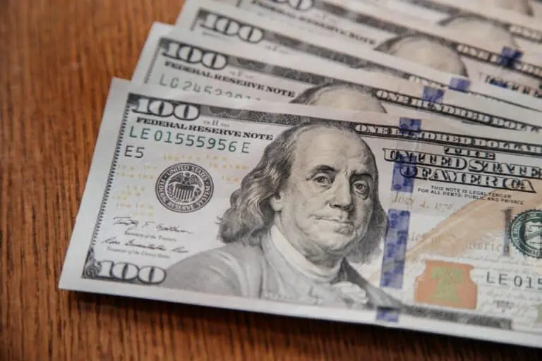 Dólar