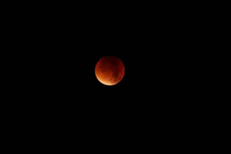 Eclipse Lunar