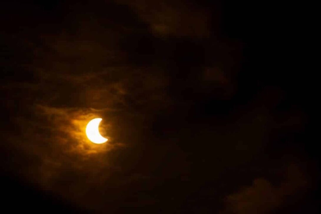 Eclipse solar