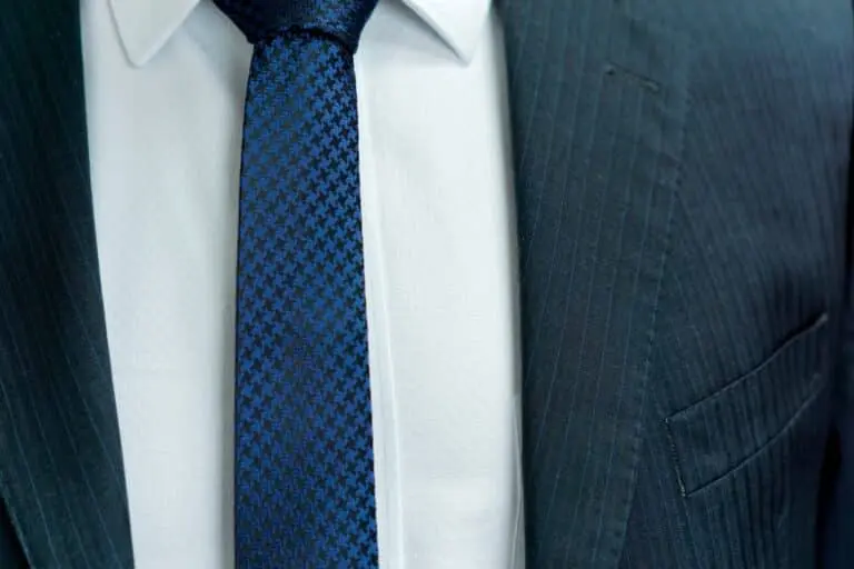 Executivo, bancário, homem de terno