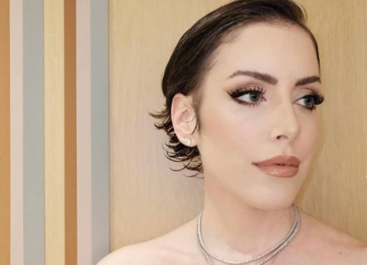 Fabiana Justus surpreende com bolo de aniversário em tons de verde