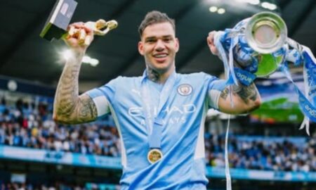 Goleiro Ederson