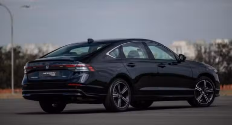 Honda Accord Advanced -
