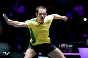 Hugo Calderano avança às oitavas de final no Smash da Europa com vitória contra japonês