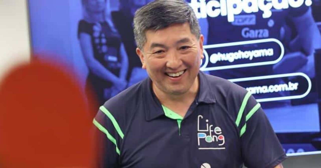 Hugo Hoyama, lenda do tênis de mesa, se recupera após cirurgia cardíaca em São Paulo