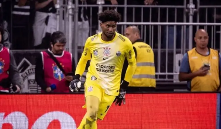 Hugo Souza Corinthians