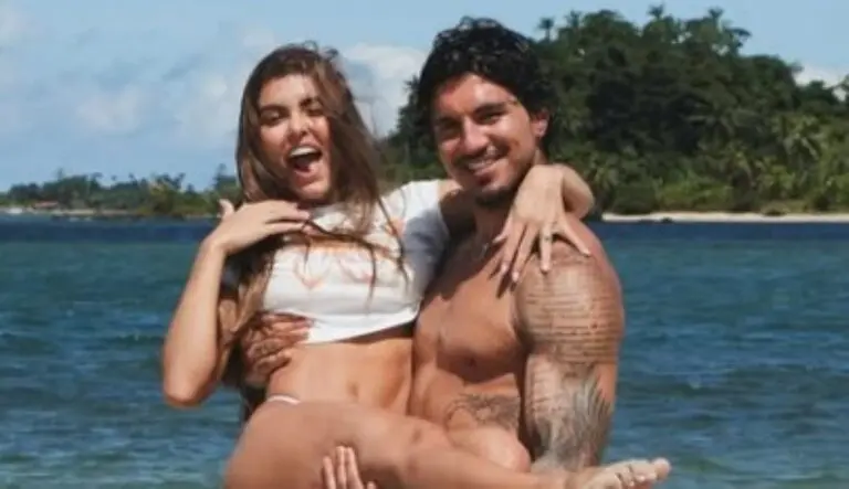 Isabella Arantes e Gabriel Medina