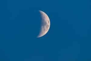 Qual a fase da Lua nesta segunda-feira (25/05)? confira o calendário lunar em Maio