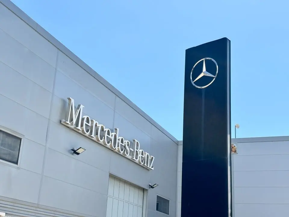 Mercedes-Benz
