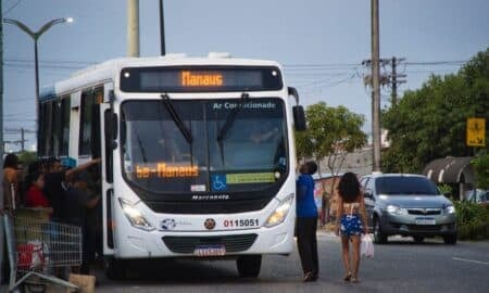 Ônibus