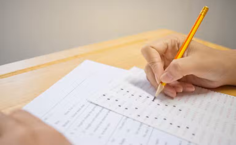 Prova, concurso público, cartão resposta