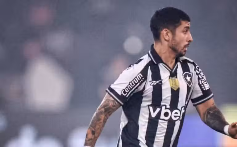 Santi Rodriguez Botafogo
