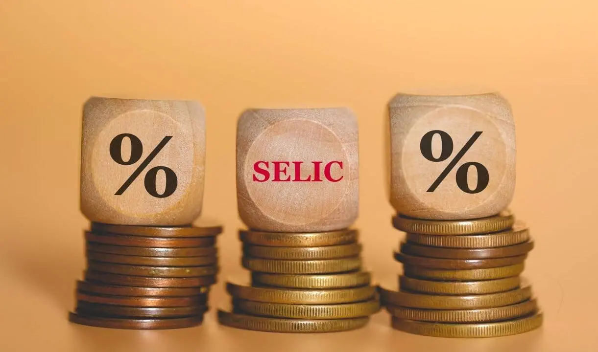 Taxa Selic, moeda real