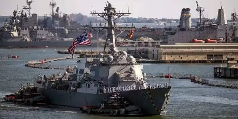 USS Jason Dunham