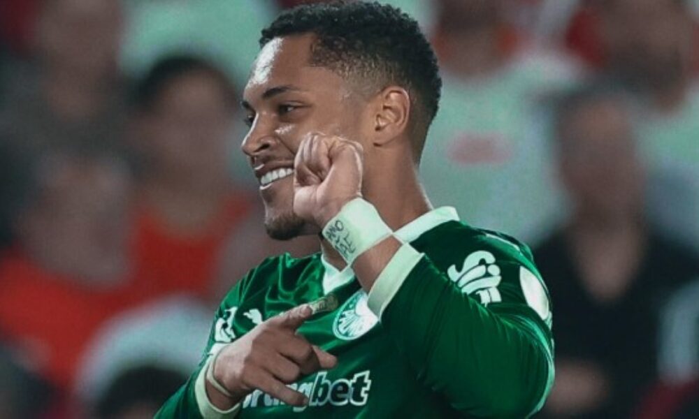 Leila Pereira rejeita R$ 250 milhões do West Ham por Vitor Roque e exige R$ 300 milhões
