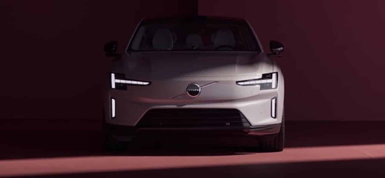 Volvo ES90 -