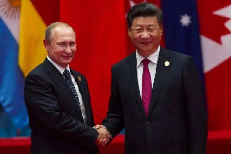 Xi Jinping e Vladimir Putin