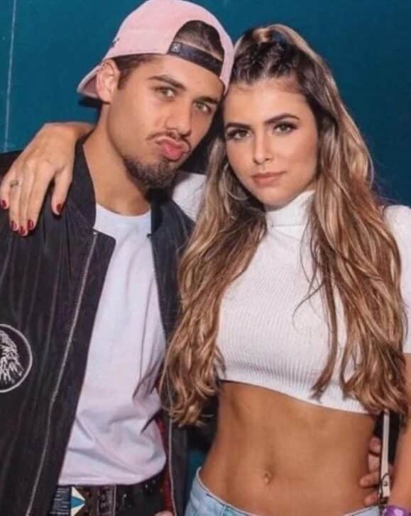 Zé Felipe e a ex-namorada Isabella Arantes