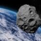asteroide perto do planeta terra